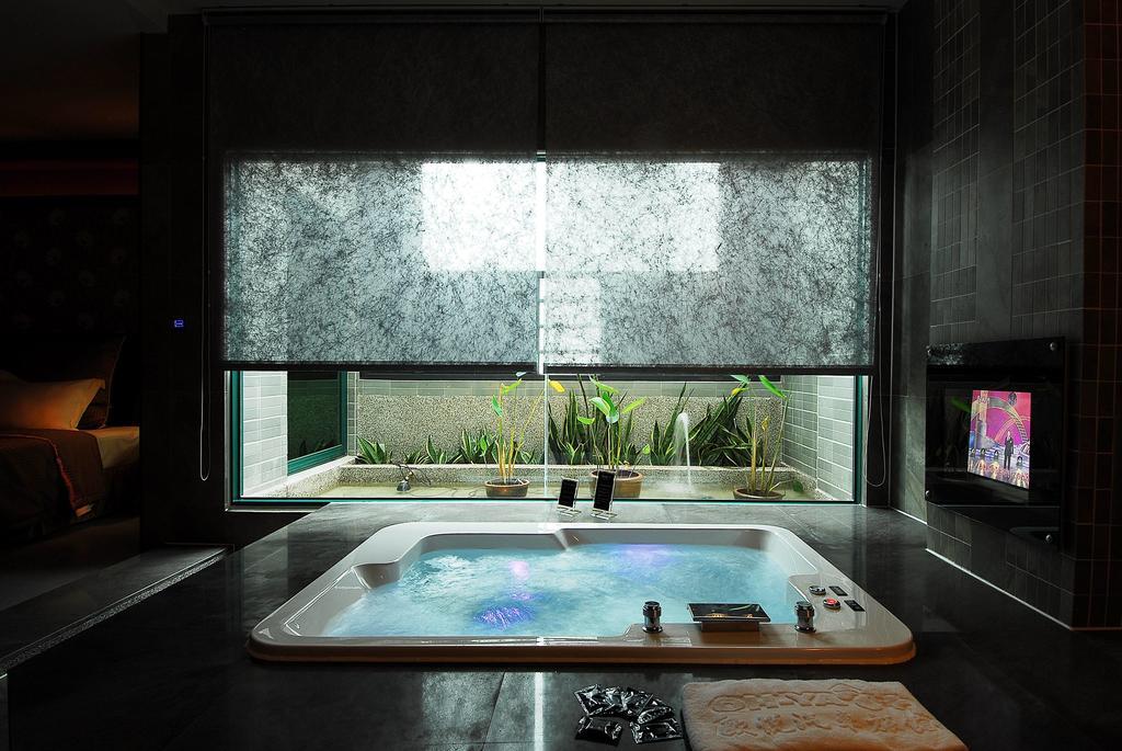 All-Ur Boutique Motel -Chia Yi Branch Chiayi City Oda fotoğraf